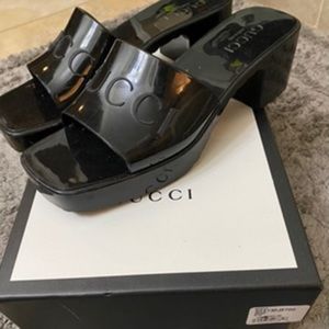 Size 37 Gucci Sandals AUTHENTIC